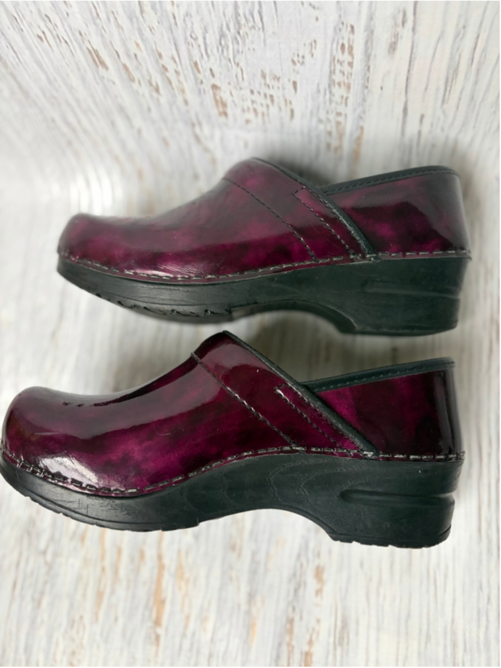 Women's Sanita Patent Leather Clogs Purple Black Size 37 - Picture 5 of 9